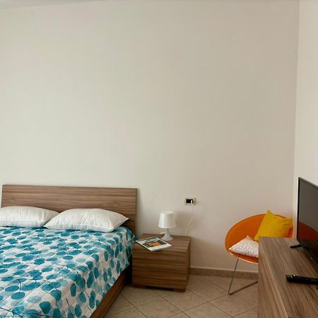 Apartmán Sole E Mare - Viareggio Exteriér fotografie